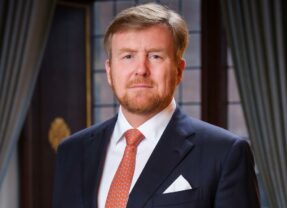Waar een man woont, draagt hij de kroon